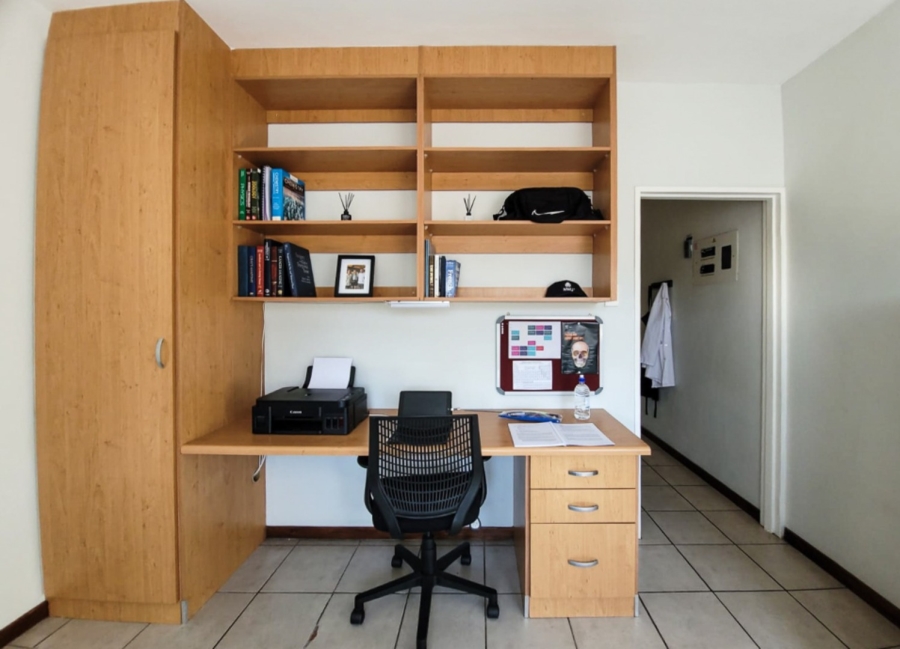 1 Bedroom Property for Sale in Die Bult North West